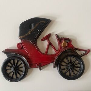 Midwest cast metal Vintage 1905 Red and Black cast iron Car Wall Decor hanging